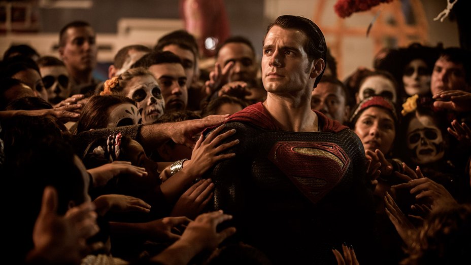batman_v_superman_dawn_of_justice_still_8.jpg