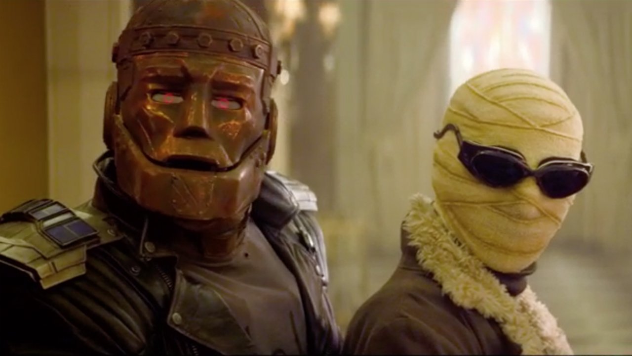 dcuniversesdoompatrolteasertrailer36190303doompatrolteaser-1545404133799-jpg